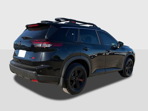 New 2026 Nissan Rogue SV AWD/4WD image 5
