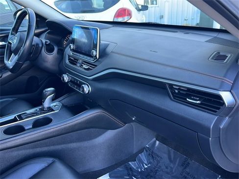 Used 2021 Nissan Altima 2.5 SR image 30
