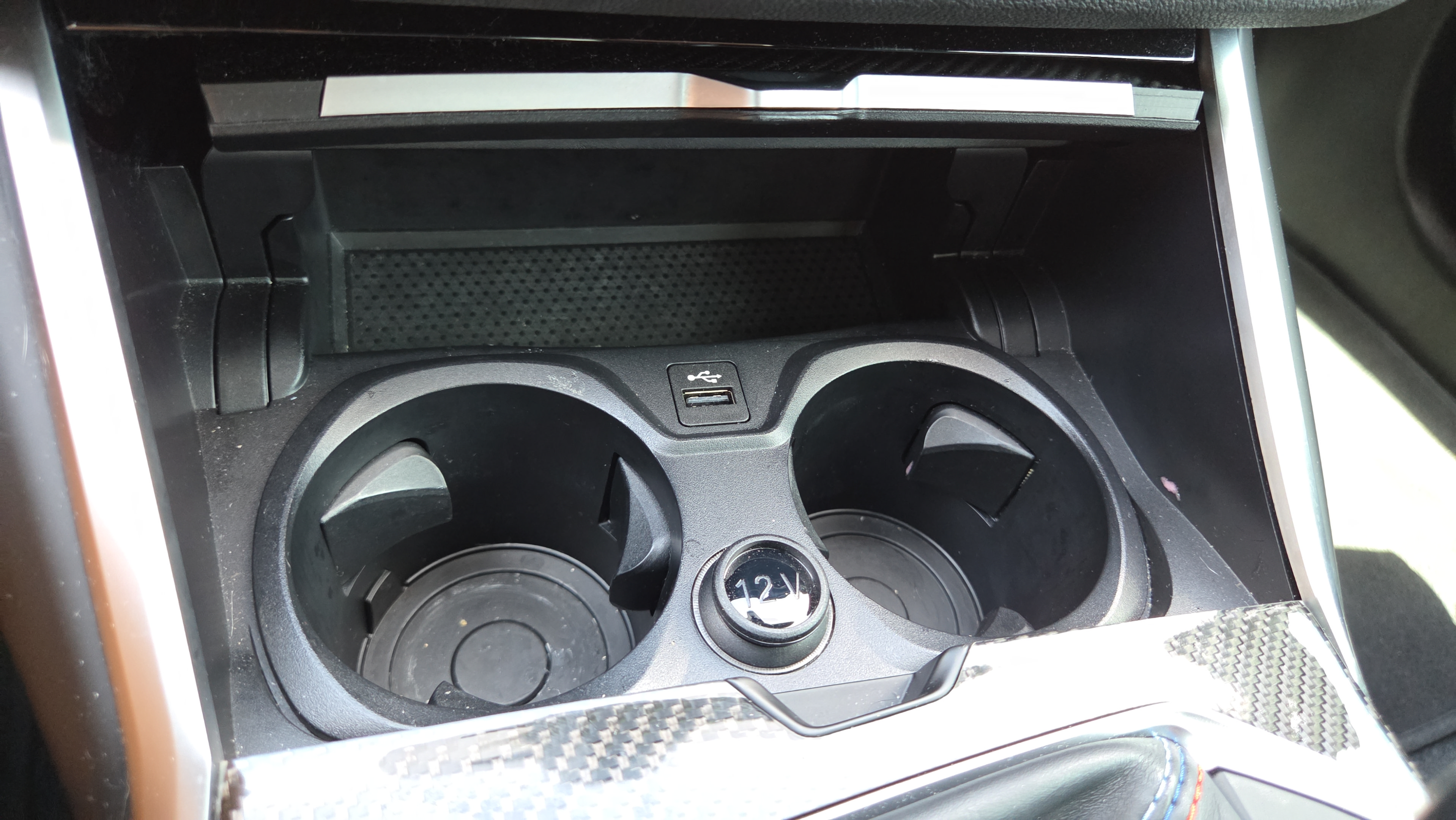 Used 2024 BMW M2 w/ Lighting Package RWD image 31