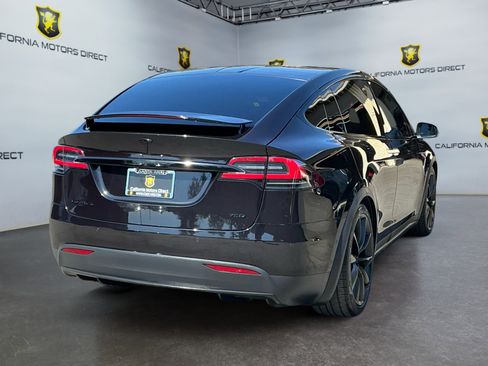 Used 2016 Tesla Model X 70D image 5