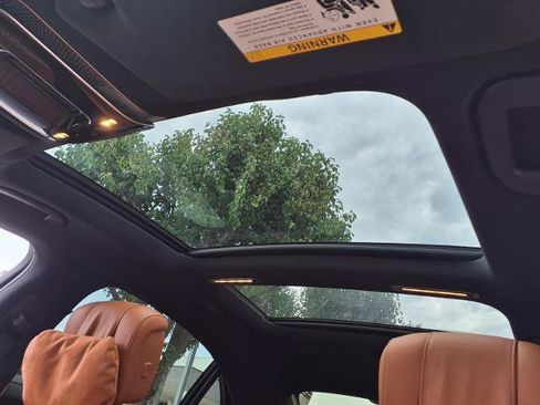 Used 2023 Mercedes-Benz S 500 4MATIC image 5