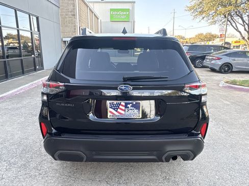 Used 2025 Subaru Forester Limited image 13