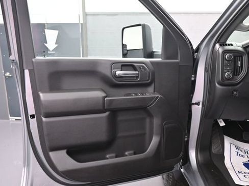 New 2026 Chevrolet Silverado 2500 Custom w/ Custom Convenience Package AWD/4WD image 9