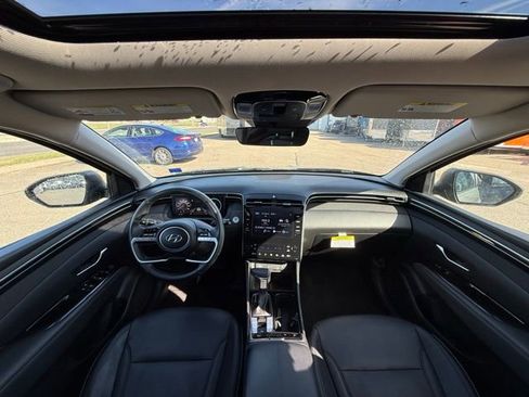 Used 2022 Hyundai Tucson SEL w/ Convenience + Premium Package image 17