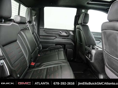 Used 2024 GMC Sierra 2500 AT4X image 22