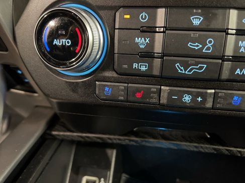 Used 2020 Ford F150 Platinum w/ Equipment Group 701A Luxury image 14