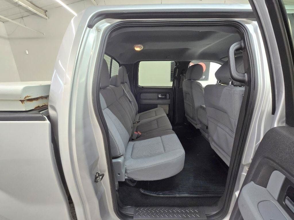 Used 2014 Ford F150 XLT w/ Equipment Group 302A Luxury AWD/4WD image 17
