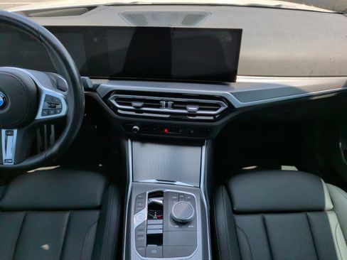 Used 2023 BMW 330i Sedan w/ M Sport Package RWD image 32