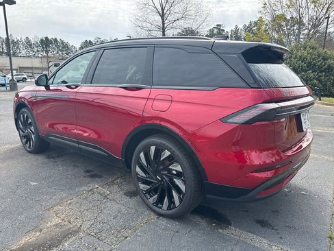 New 2026 Lincoln Nautilus Reserve w/ Jet Appearance Package image 8