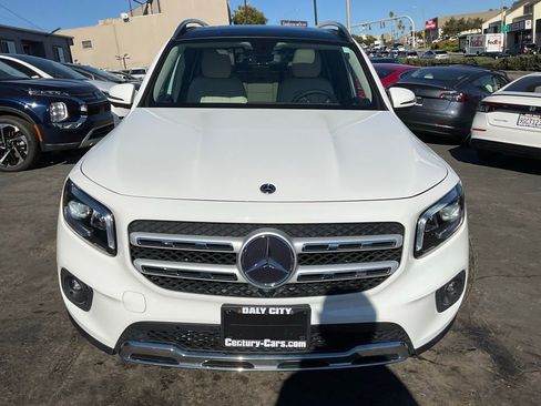 Used 2021 Mercedes-Benz GLB 250 image 2