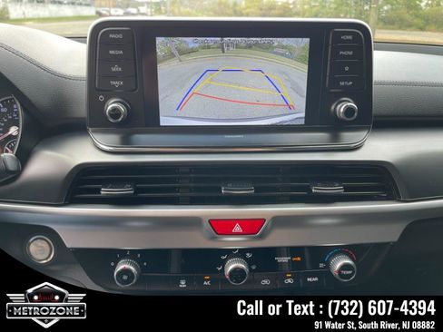 Used 2021 Kia Telluride LX image 31