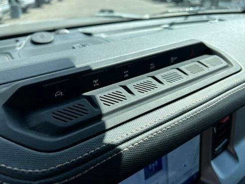Used 2024 Ford Bronco Raptor w/ Interior Carbon Fiber Pack 6 AWD/4WD image 37