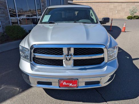 Used 2019 RAM 1500 Classic SLT w/ Luxury Group AWD/4WD image 7