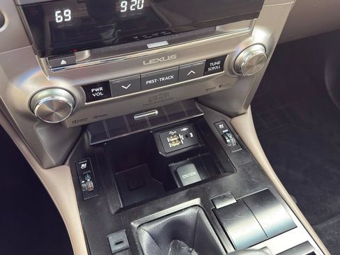 Used 2021 Lexus GX 460 Premium AWD/4WD image 30