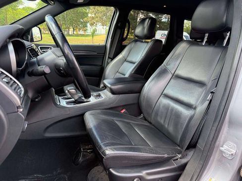 Used 2019 Jeep Grand Cherokee Limited w/ Trailer Tow Group IV AWD/4WD image 19