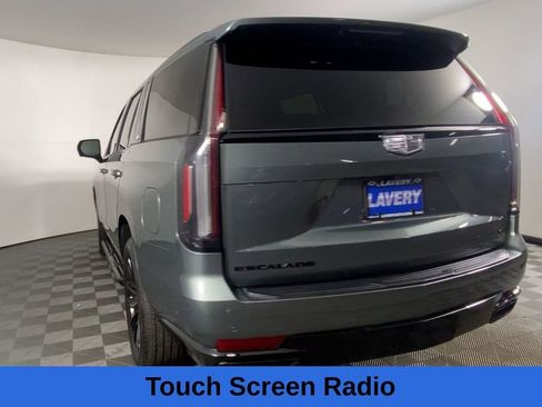 Certified 2024 Cadillac Escalade Sport w/ LPO, ONYX Package image 10
