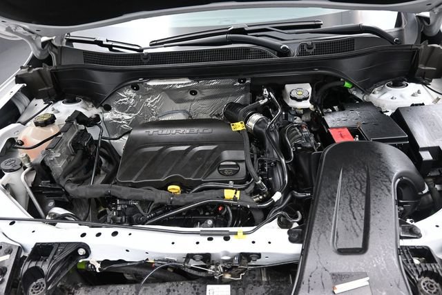 Used 2025 Chevrolet Trax LT FWD image 35