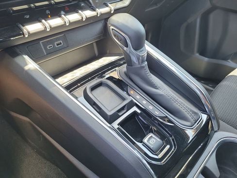 Used 2025 GMC Canyon Elevation w/ Convenience Package RWD image 15