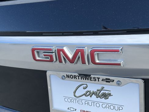 Used 2022 GMC Yukon Denali w/ Max Trailering Package AWD/4WD image 8