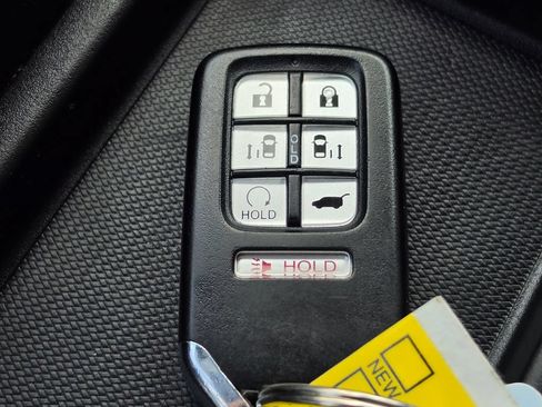 Used 2019 Honda Odyssey EX image 25