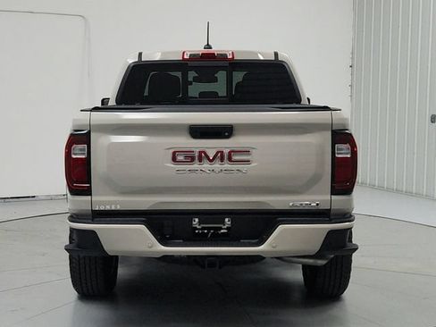 Used 2026 GMC Canyon AT4 w/ Technology Plus Package AWD/4WD image 6