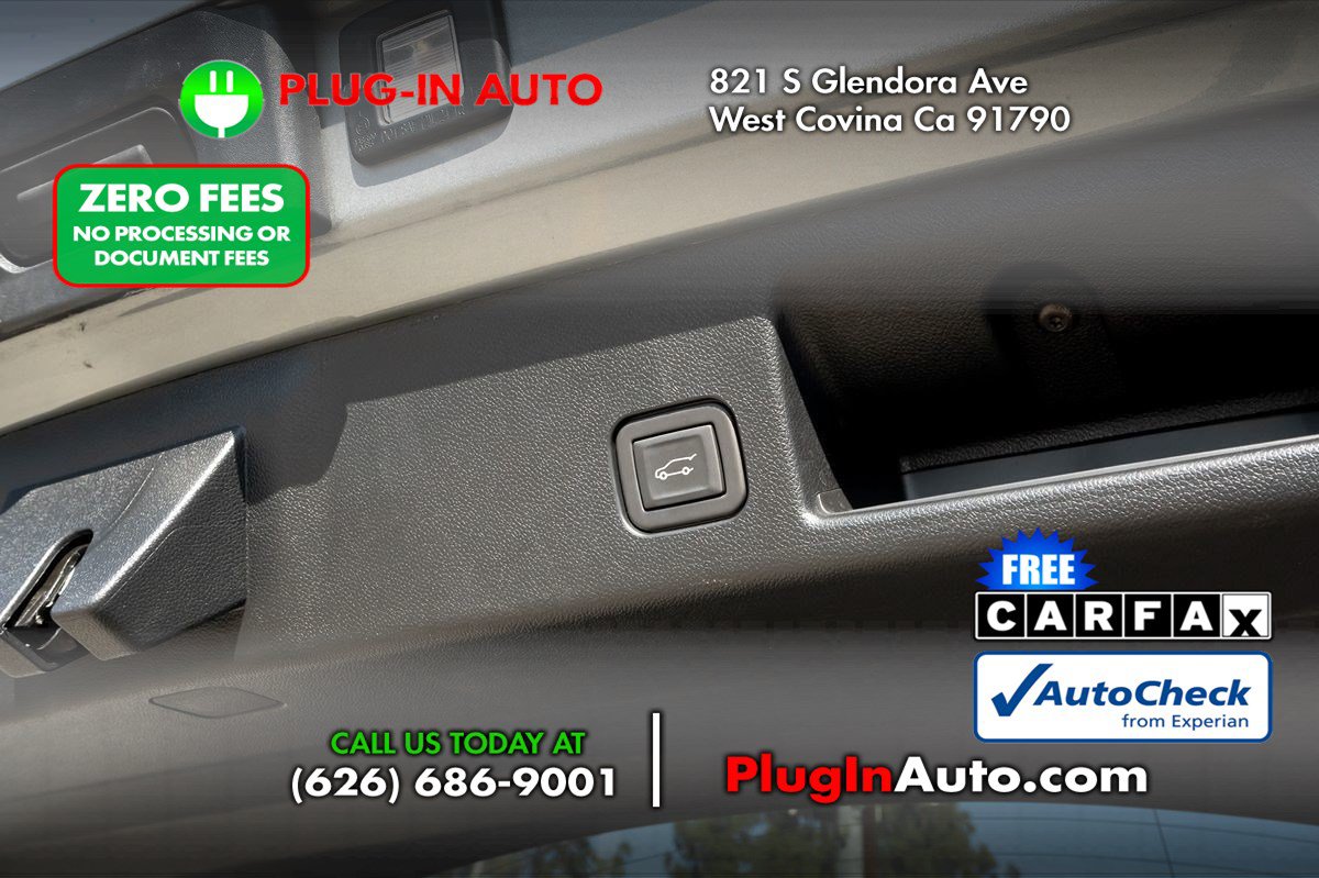 Used 2024 Chevrolet Equinox EV LT w/ LPO, Active Package FWD image 11