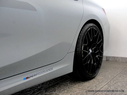 Used 2023 BMW 330i Sedan w/ M Sport Package RWD image 8