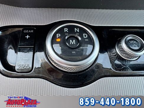 Used 2025 Ford Expedition Active AWD/4WD image 21