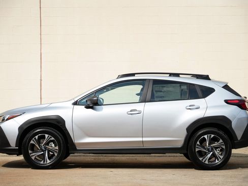 Used 2026 Subaru Crosstrek 2.5i Premium AWD/4WD image 9
