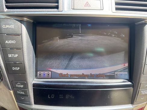 Used 2011 Lexus LS 460 w/ Luxury Value Edition RWD image 21
