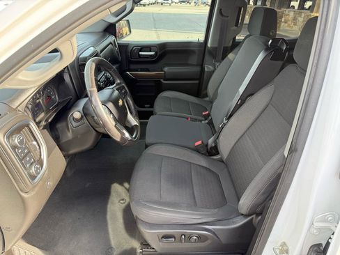 Used 2021 Chevrolet Silverado 1500 LT w/ Bed Protection Package image 12