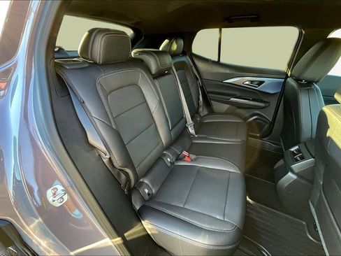 New 2026 Chevrolet Equinox EV LT w/ LPO, All-Weather Mat Package AWD/4WD image 12