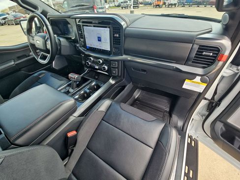 Used 2025 Ford F150 Raptor AWD/4WD image 34