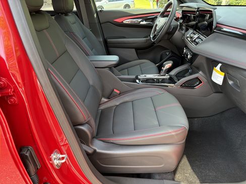 New 2026 Chevrolet TrailBlazer RS w/ Convenience Package AWD/4WD image 13