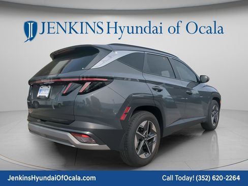 Certified 2025 Hyundai Tucson SEL FWD image 4
