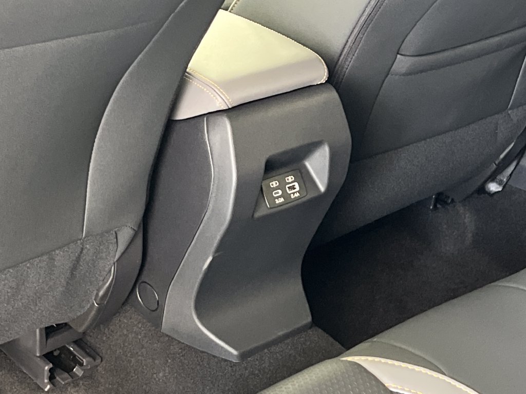 New 2026 Subaru Crosstrek 2.5i Wilderness w/ Crosstrek Mirror Package AWD/4WD image 35
