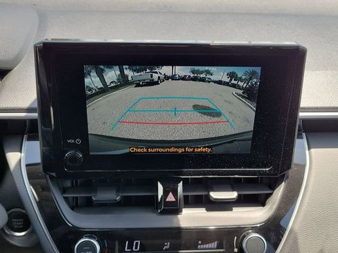 Used 2023 Toyota Corolla Cross LE w/ Moonroof Package AWD/4WD image 27