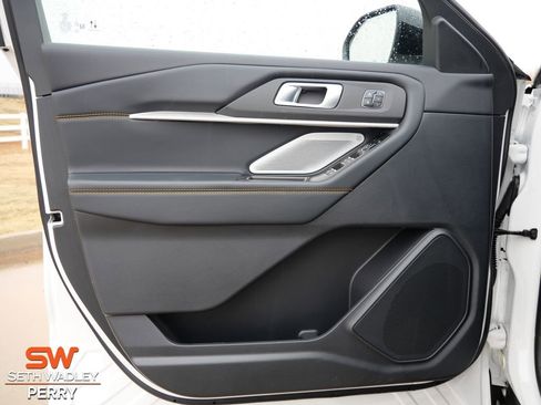 New 2026 Ford Explorer Tremor w/ Tremor Ultimate Package image 16