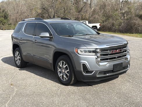 Used 2021 GMC Acadia SLT w/ Technology Package image 3