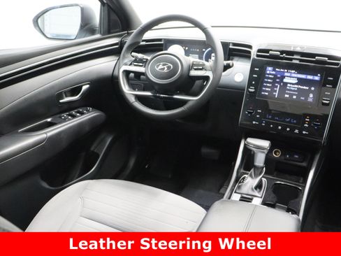 Used 2022 Hyundai Santa Cruz SEL Premium image 31