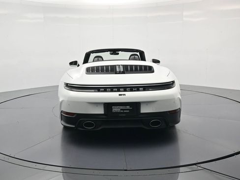 Certified 2025 Porsche 911 Carrera RWD image 33