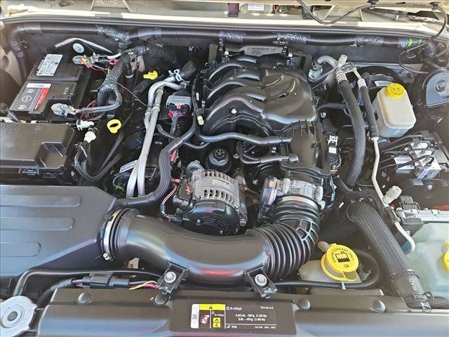 Used 2017 Jeep Wrangler Unlimited Sport AWD/4WD image 26
