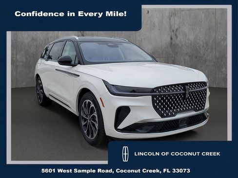 New 2026 Lincoln Nautilus Reserve image 1