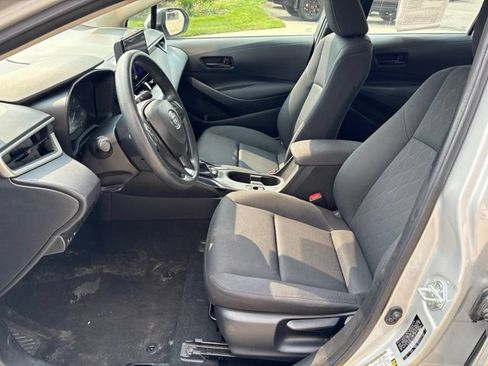 Used 2024 Toyota Corolla LE FWD image 21