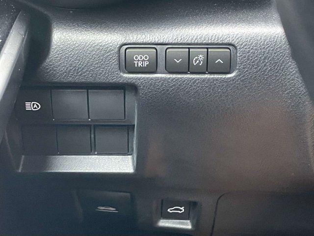 Used 2024 Lexus IS 300 w/ Comfort Package RWD image 18