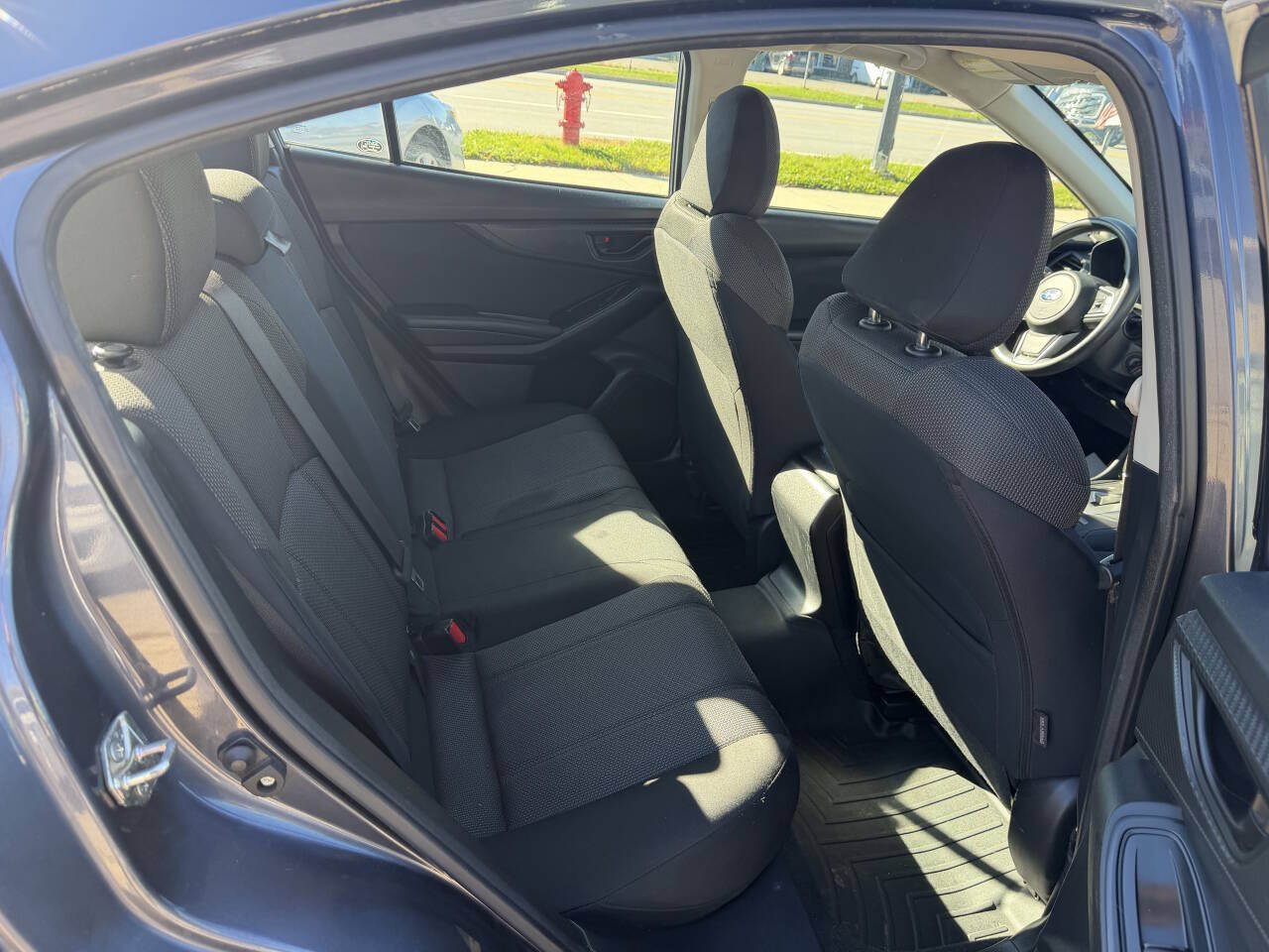 Used 2017 Subaru Impreza 2.0i AWD/4WD image 19