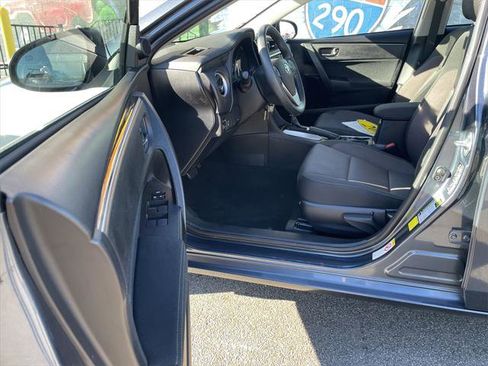 Certified 2017 Toyota Corolla LE image 14