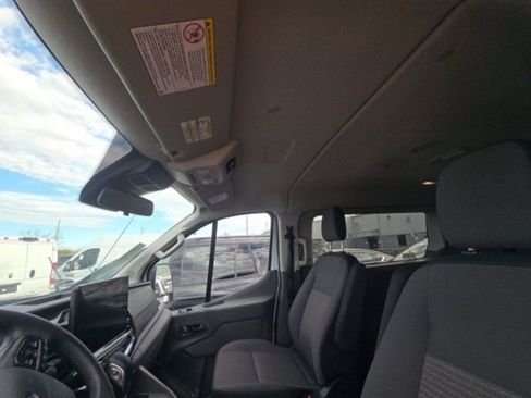 Used 2023 Ford Transit 350 XLT image 8