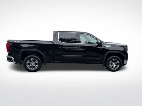 New 2026 GMC Sierra 1500 SLE AWD/4WD image 8