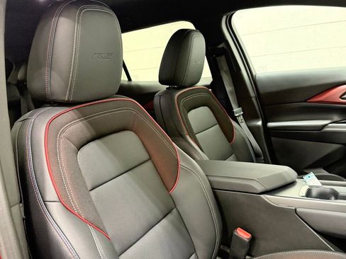 Used 2025 Chevrolet Equinox EV RS image 38